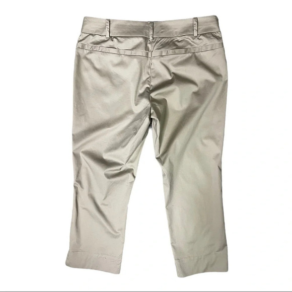 🛍️3/$40 Mexx Capri Pant Tan Capri Pant Size 8 - Picture 4 of 5